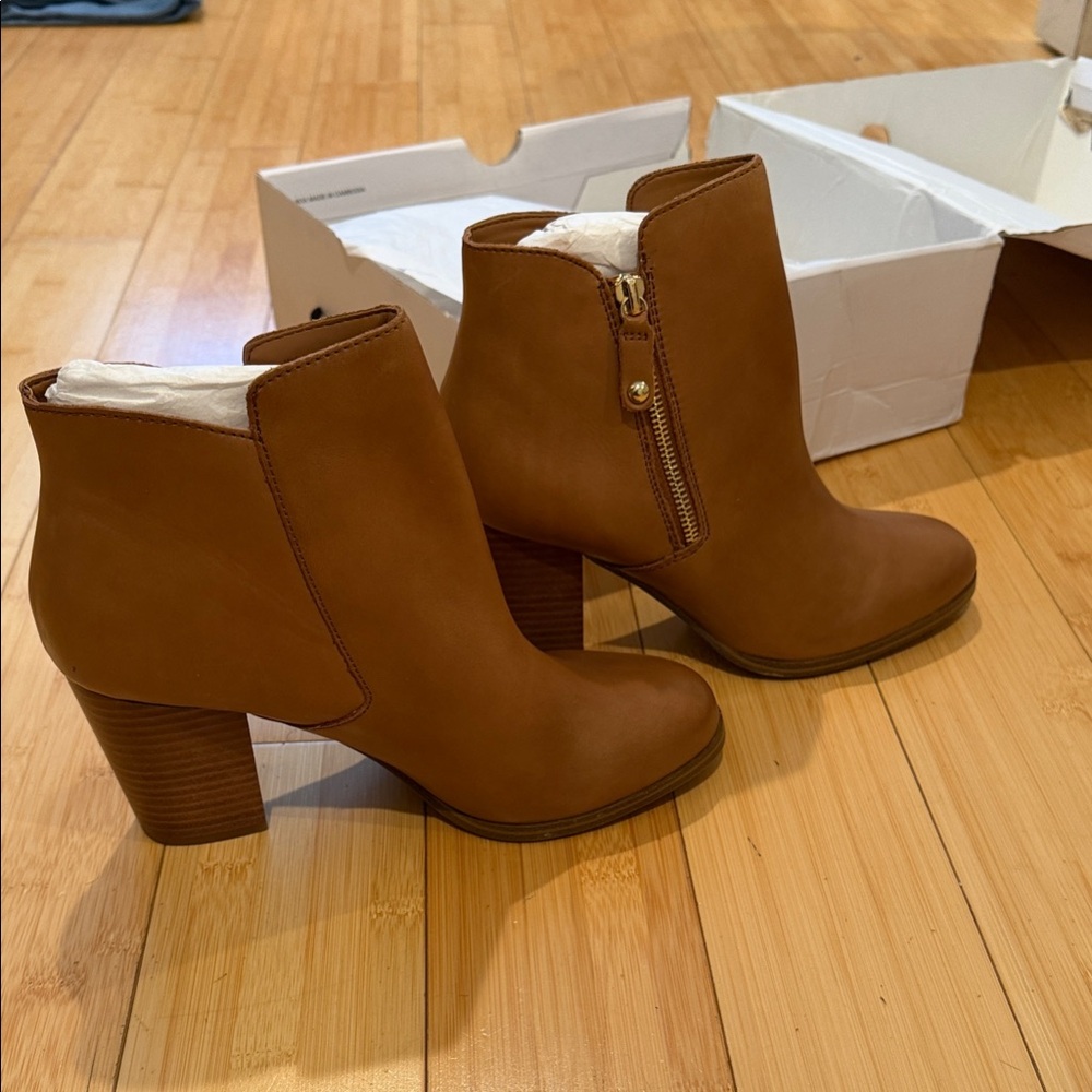 Aldo Tan Ankle Boots with Gold Zipper